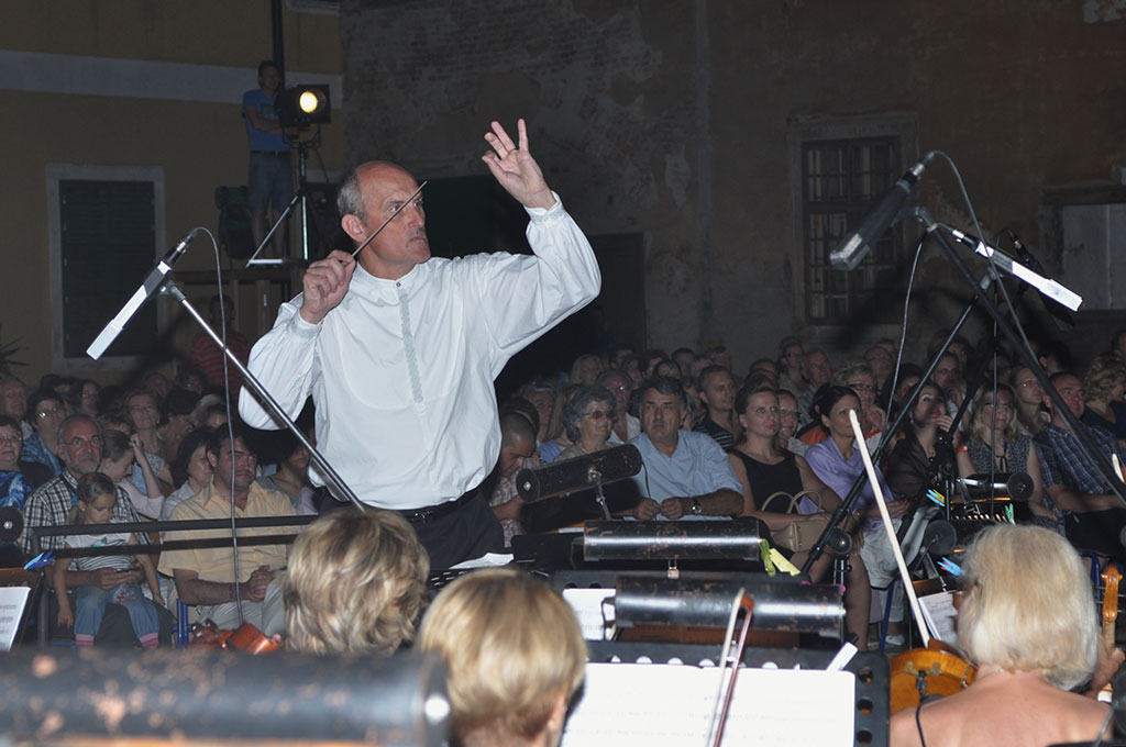 Performance of the opera N. S Zrinjski